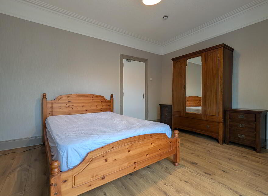 24 Delhi Street, Belfast, BT7 3AJ