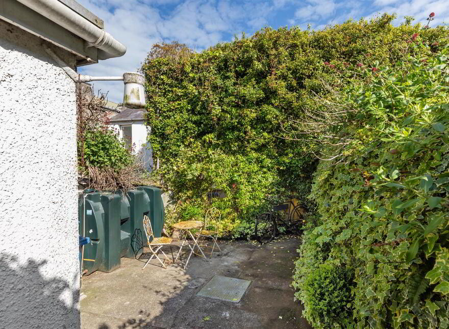 17 New Street, Donaghadee, BT21 0AG