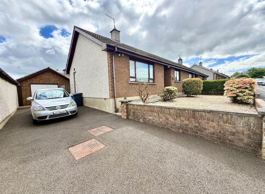 92 Cawhill Park, Waterside, L'Derry, BT47 6XX