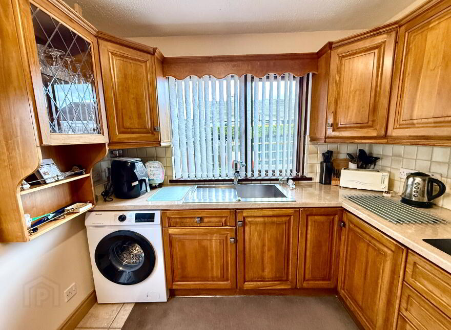 92 Cawhill Park, Waterside, L'Derry, BT47 6XX