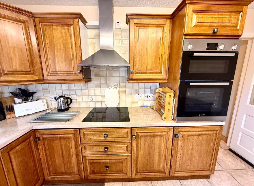 92 Cawhill Park, Waterside, L'Derry, BT47 6XX