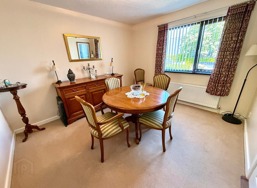 92 Cawhill Park, Waterside, L'Derry, BT47 6XX