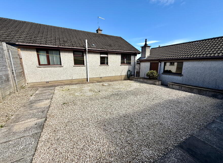 92 Cawhill Park, Waterside, L'Derry, BT47 6XX