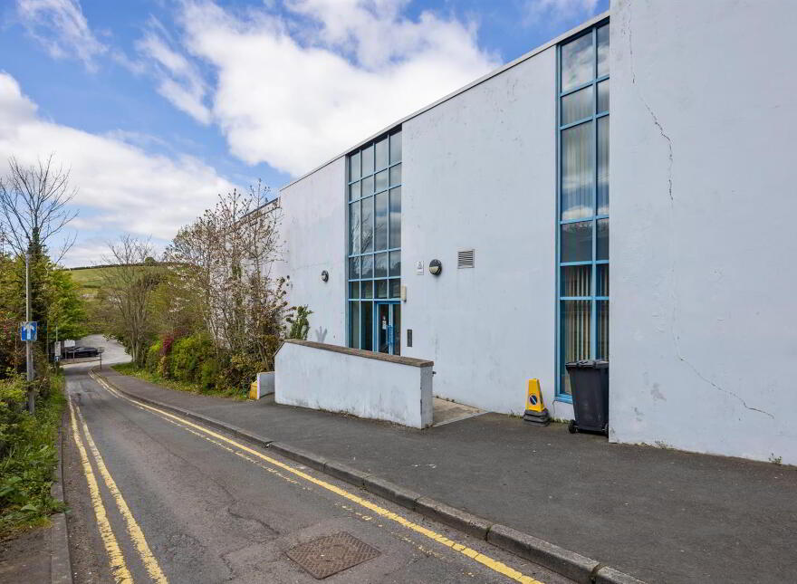 17-19 High Street, Ballynahinch, BT24 8AB