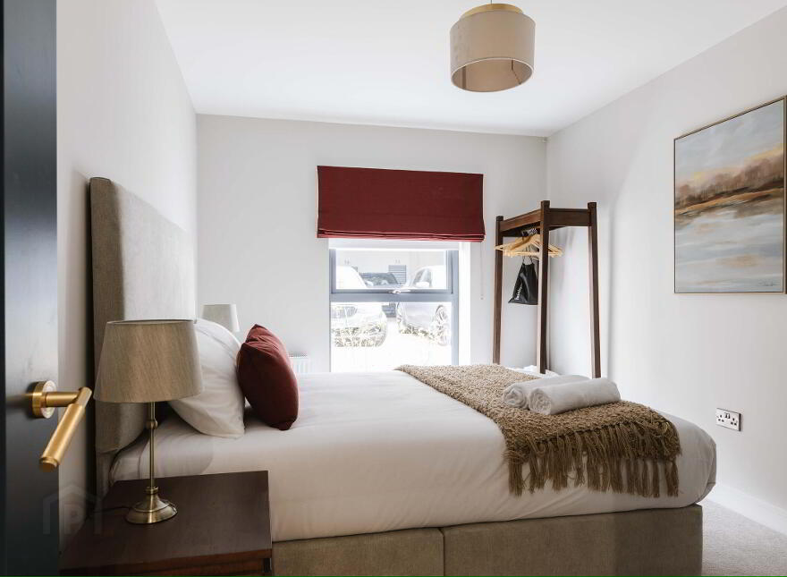 Apt 1, 7 Pier West, Kerr Street, Portrush, BT56 8DG