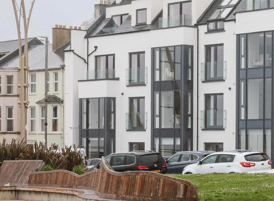 Apt 1, 7 Pier West, Kerr Street, Portrush, BT56 8DG