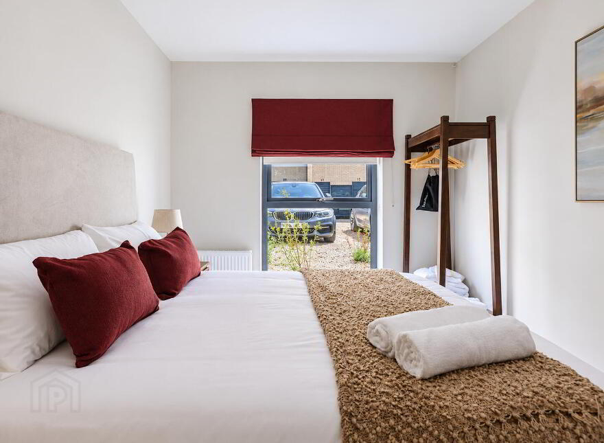 Apt 1, 7 Pier West, Kerr Street, Portrush, BT56 8DG