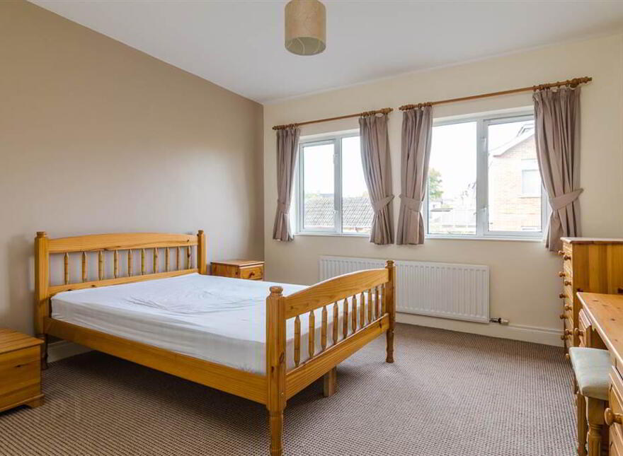 2 Glenburn Ford, Dunmurry, Belfast, BT17 9BF