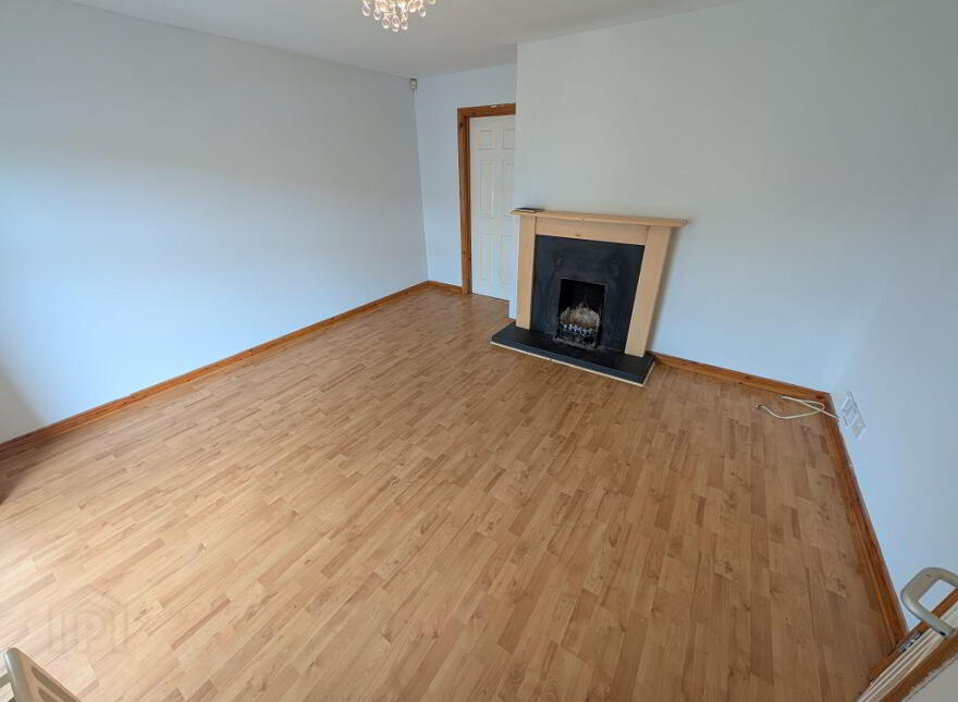 10 Greenvale Grove, Antrim, BT41 1SW
