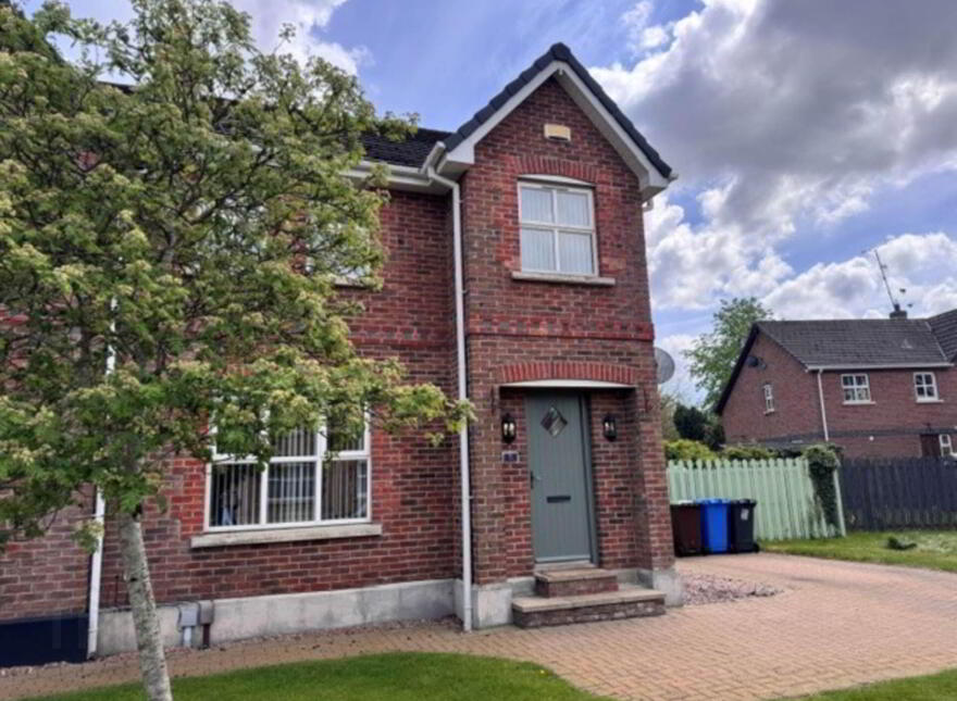 8 Ivy Mead, Derry - Londonderry, BT47 3WW