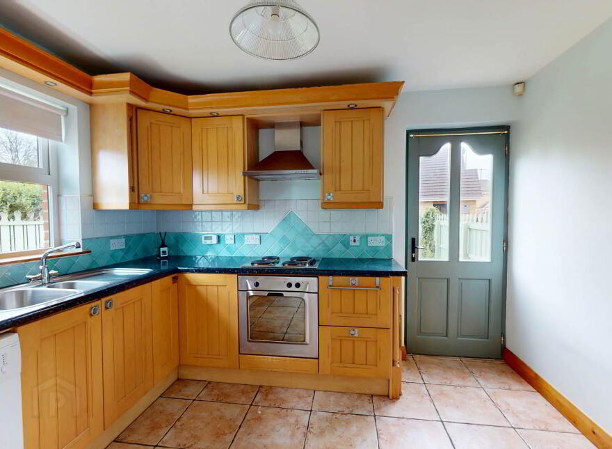 8 Ivy Mead, Derry - Londonderry, BT47 3WW