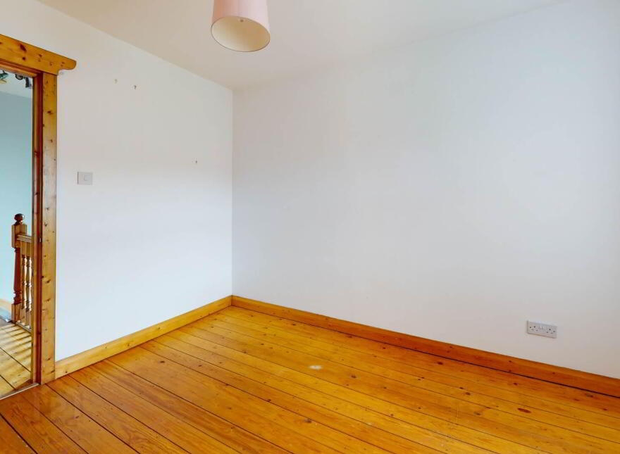8 Ivy Mead, Derry - Londonderry, BT47 3WW