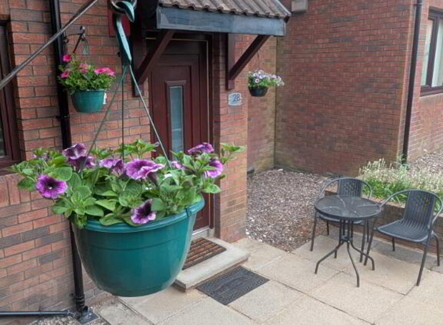 2B Stranmillis Court, Belfast, BT9 5FB