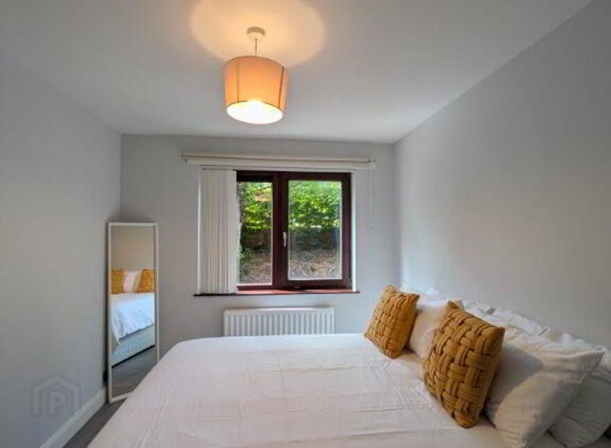 2B Stranmillis Court, Belfast, BT9 5FB