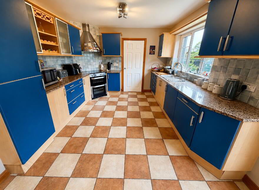 2 Millers Close, Claudy, L'Derry, BT47 4UF