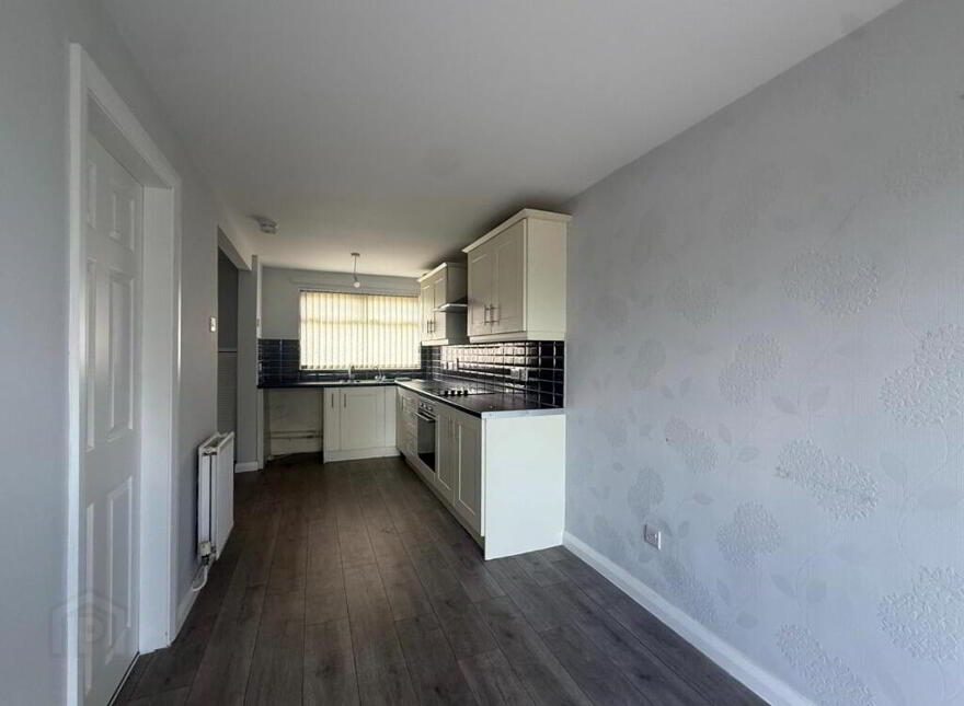 806 Clonmeen, Craigavon, BT65 4AY