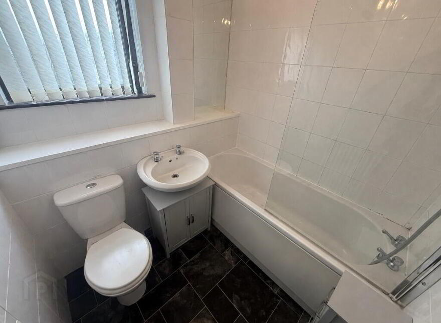 806 Clonmeen, Craigavon, BT65 4AY