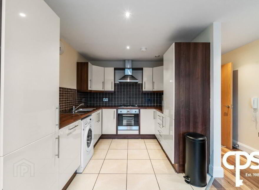 Apt 36, Woodlands Manor, Belfast, BT9 7GL