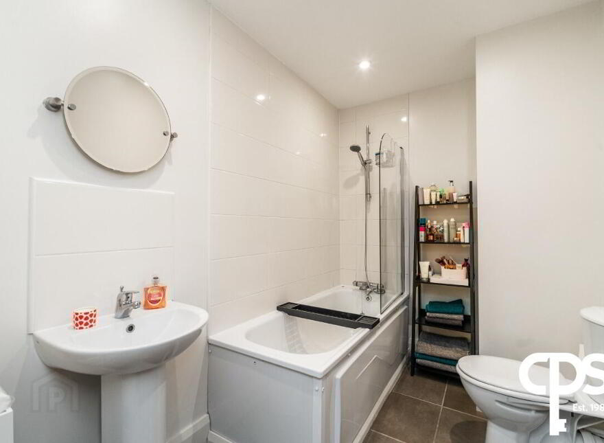 Apt 36, Woodlands Manor, Belfast, BT9 7GL
