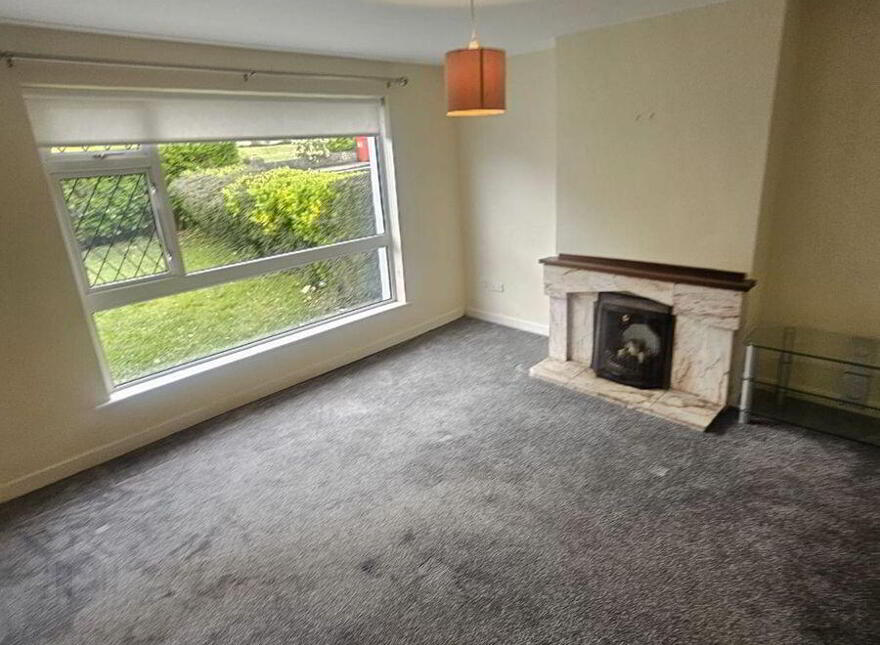27 Elm Drive, Douglas, T12E6N3