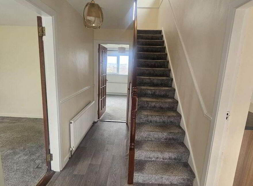 27 Elm Drive, Douglas, T12E6N3
