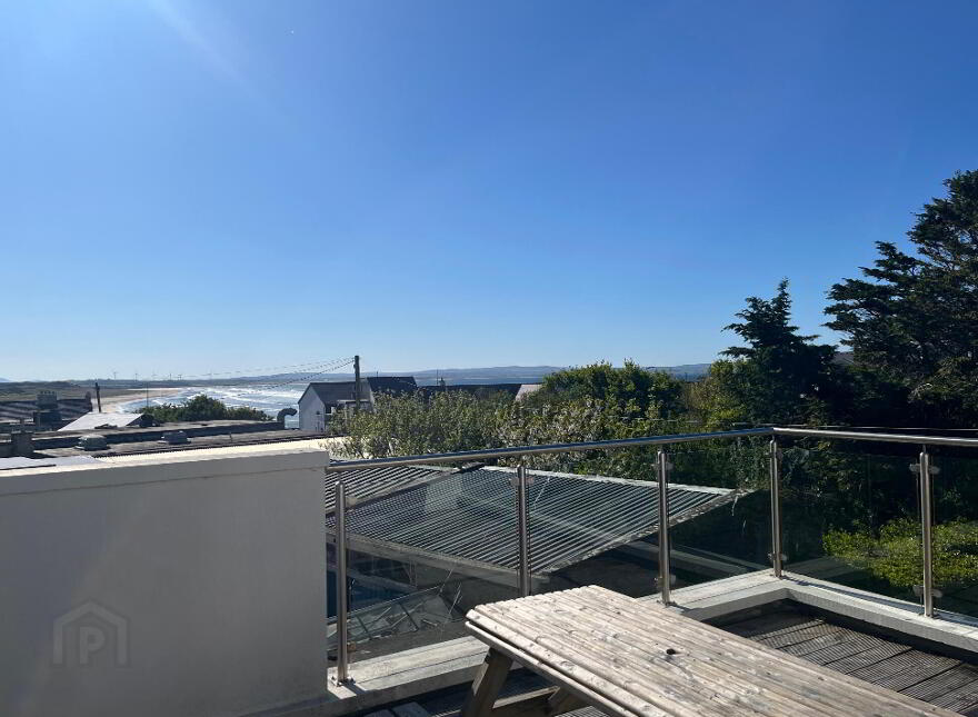 Gala, Main Street, Enniscrone, F26XK40