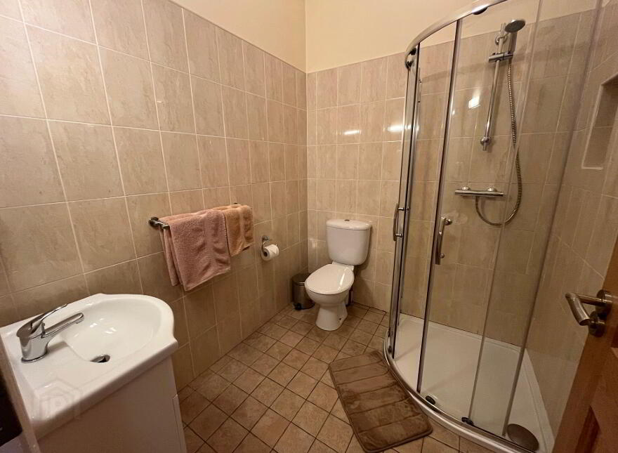 Gala, Main Street, Enniscrone, F26XK40