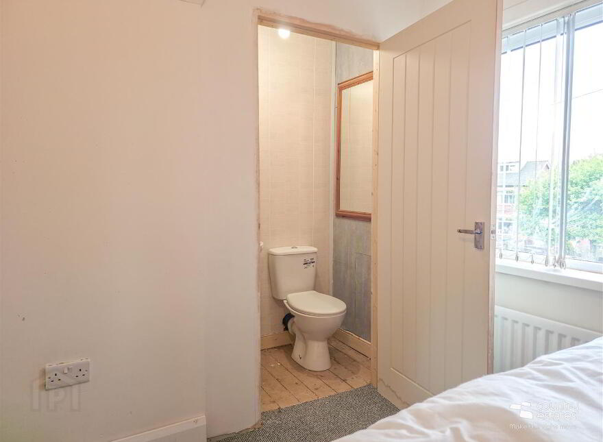 202 Ballysillan Road, Belfast, BT14 7QS