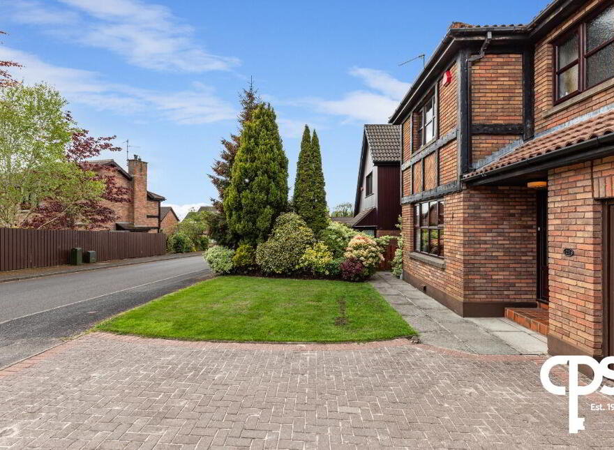 21 Beechwood Grove, Belfast, BT8 7UR