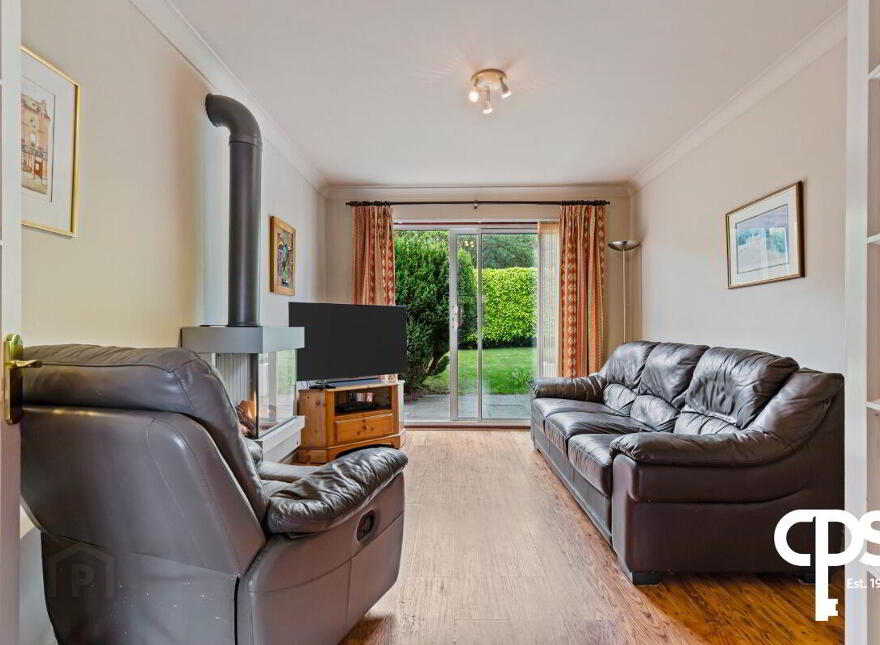 21 Beechwood Grove, Belfast, BT8 7UR