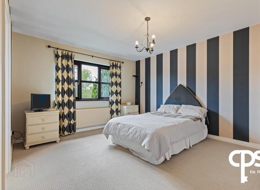 21 Beechwood Grove, Belfast, BT8 7UR