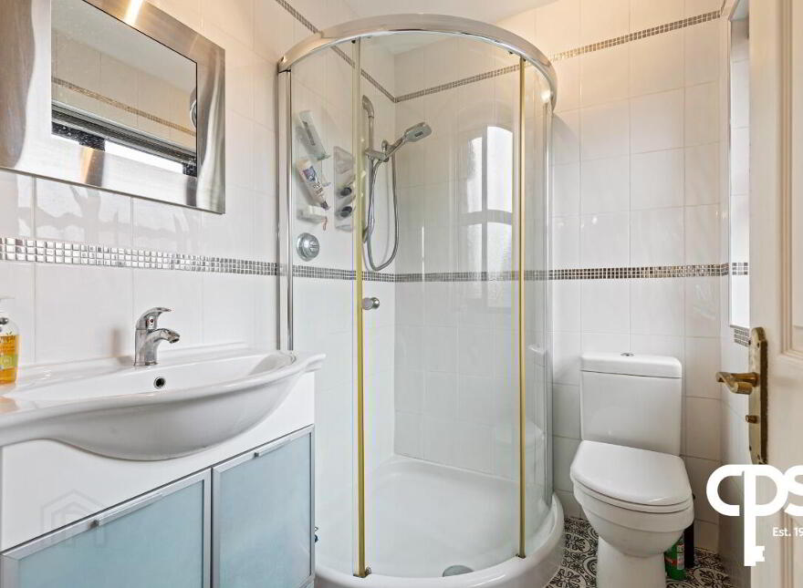 21 Beechwood Grove, Belfast, BT8 7UR