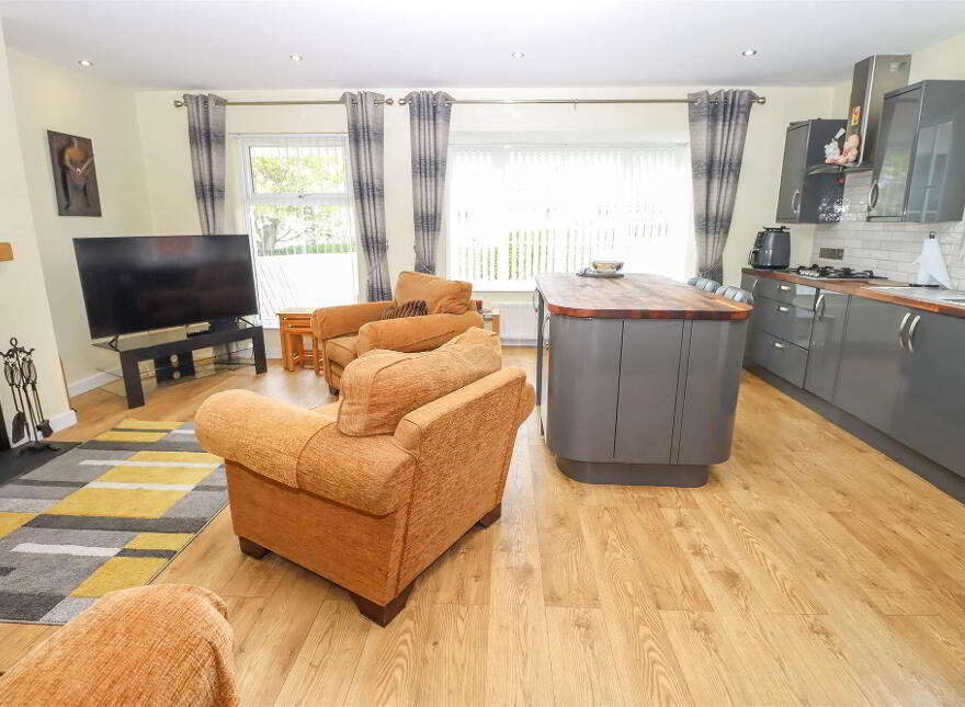 19 Millmount Lane, Dundonald, Belfast, BT16 1WN