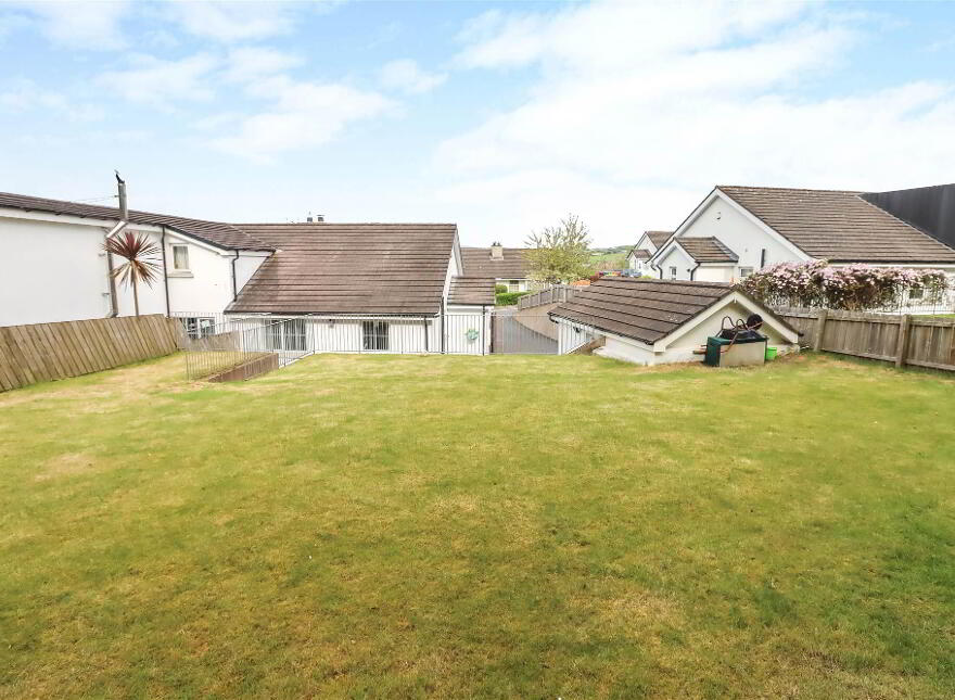 19 Millmount Lane, Dundonald, Belfast, BT16 1WN