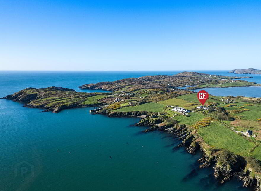 Jolly Roger, Farranacoush, Sherkin Island, P81Y635