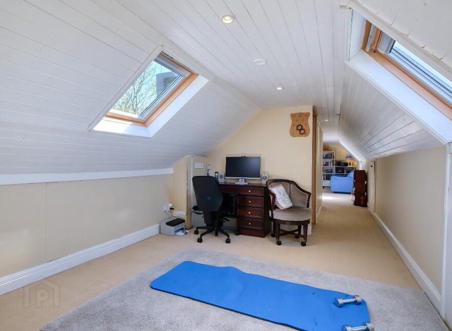 Berry Lodge, Elfeet, Newtowncashel, N39PV29