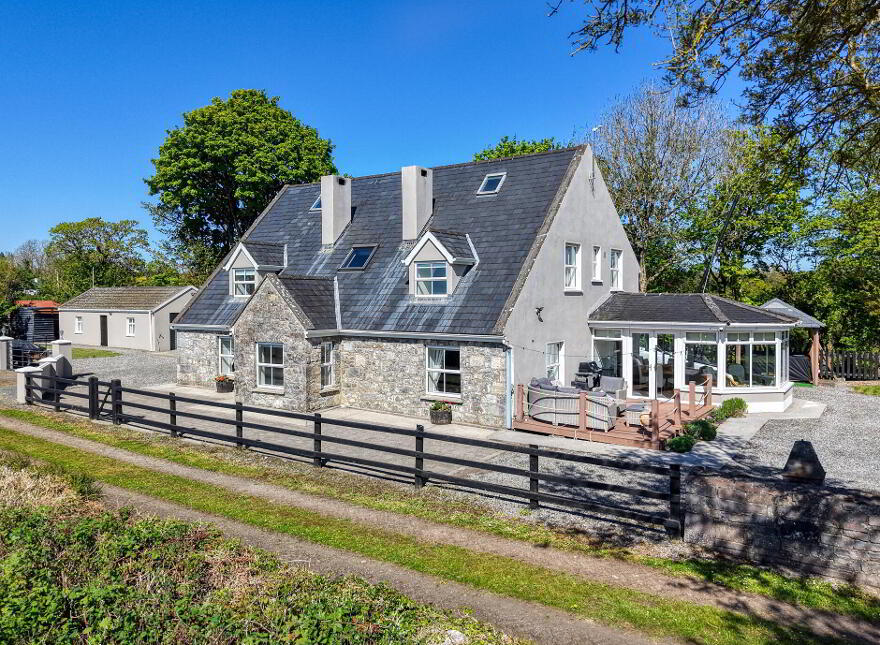 Berry Lodge, Elfeet, Newtowncashel, N39PV29