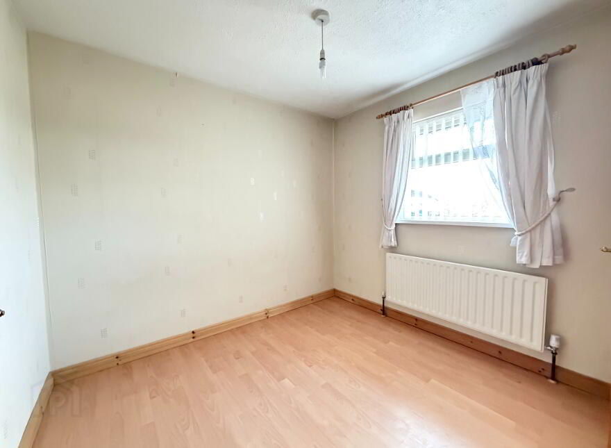 33 Ard-Na-Maine, Cullybackey, Ballymena, BT42 1BY