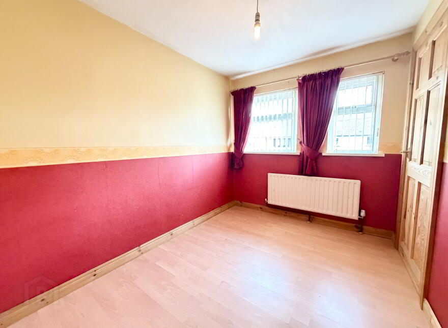 33 Ard-Na-Maine, Cullybackey, Ballymena, BT42 1BY