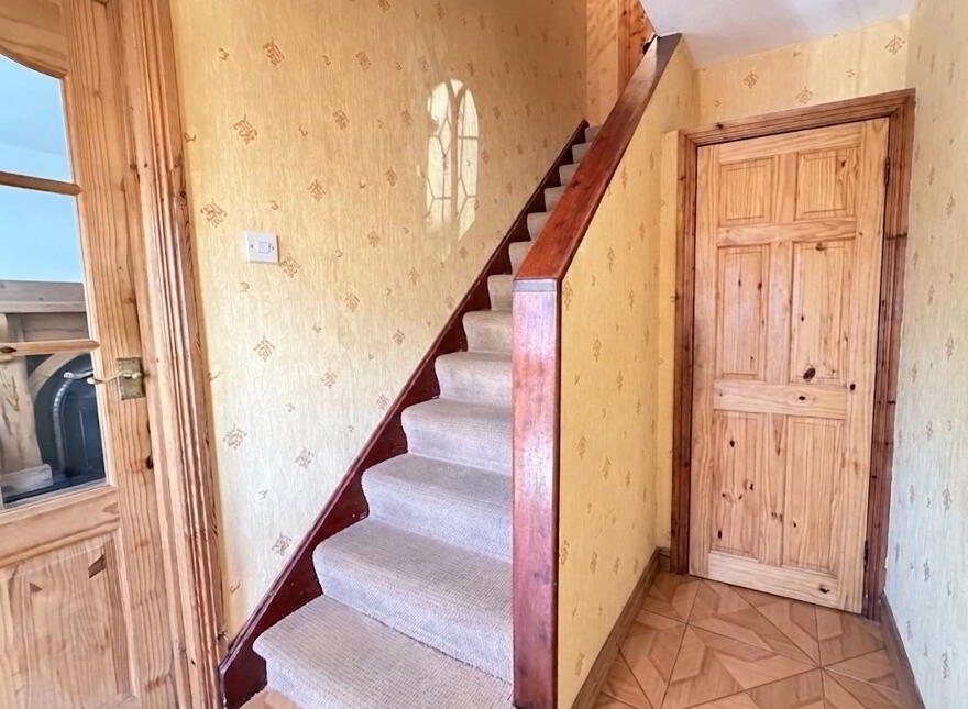 33 Ard-Na-Maine, Cullybackey, Ballymena, BT42 1BY