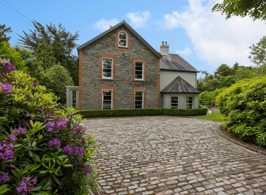 Ballywooley House, 173 Crawfordsburn Road, Bangor, BT19 1BT
