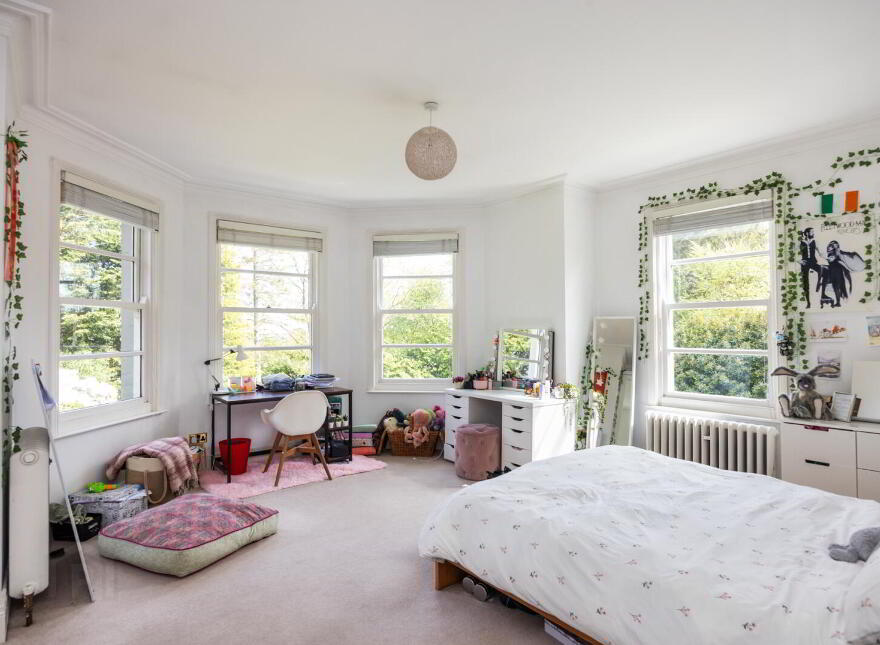 Ballywooley House, 173 Crawfordsburn Road, Bangor, BT19 1BT