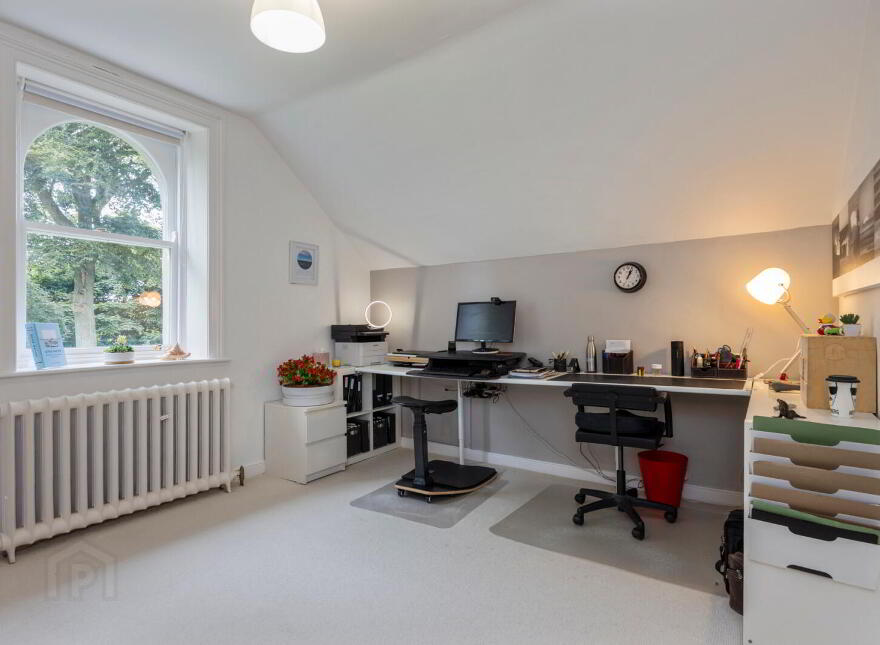 Ballywooley House, 173 Crawfordsburn Road, Bangor, BT19 1BT