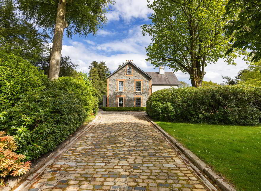 Ballywooley House, 173 Crawfordsburn Road, Bangor, BT19 1BT
