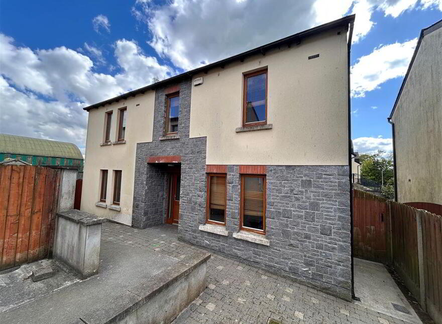 12 Riverview, Mill Road, Slane, C15W7R0