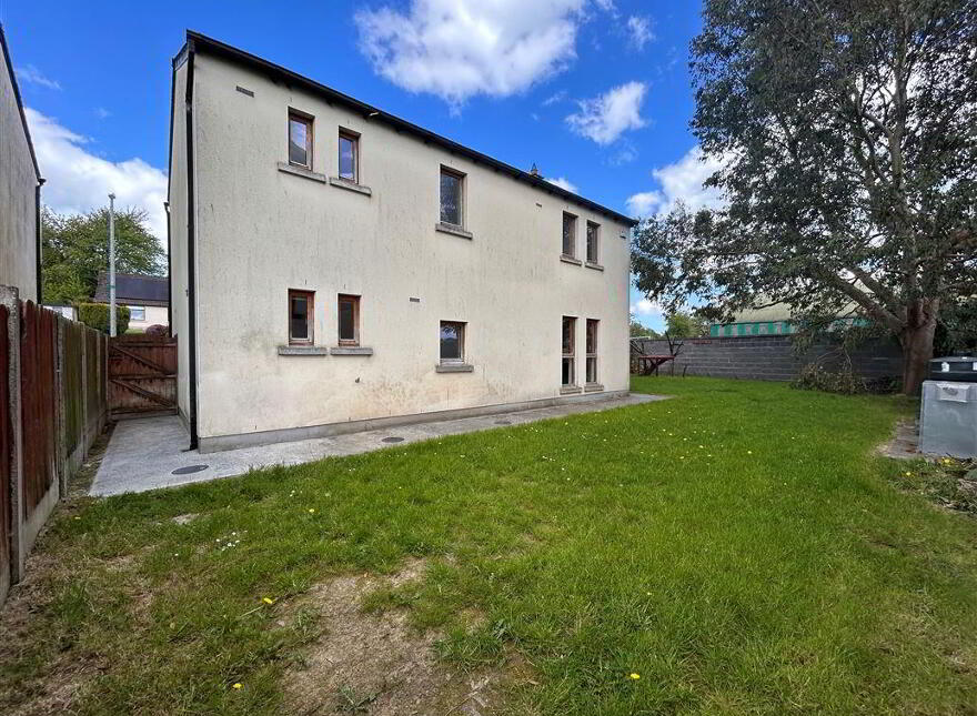 12 Riverview, Mill Road, Slane, C15W7R0