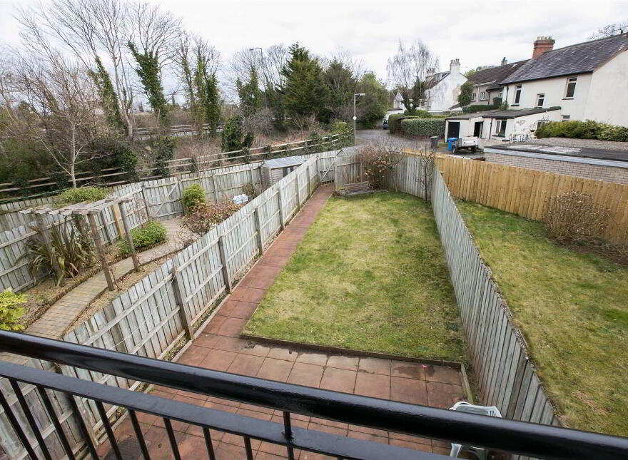 7 Priory Park, Off Bangor Road, Holywood, BT18 0LG