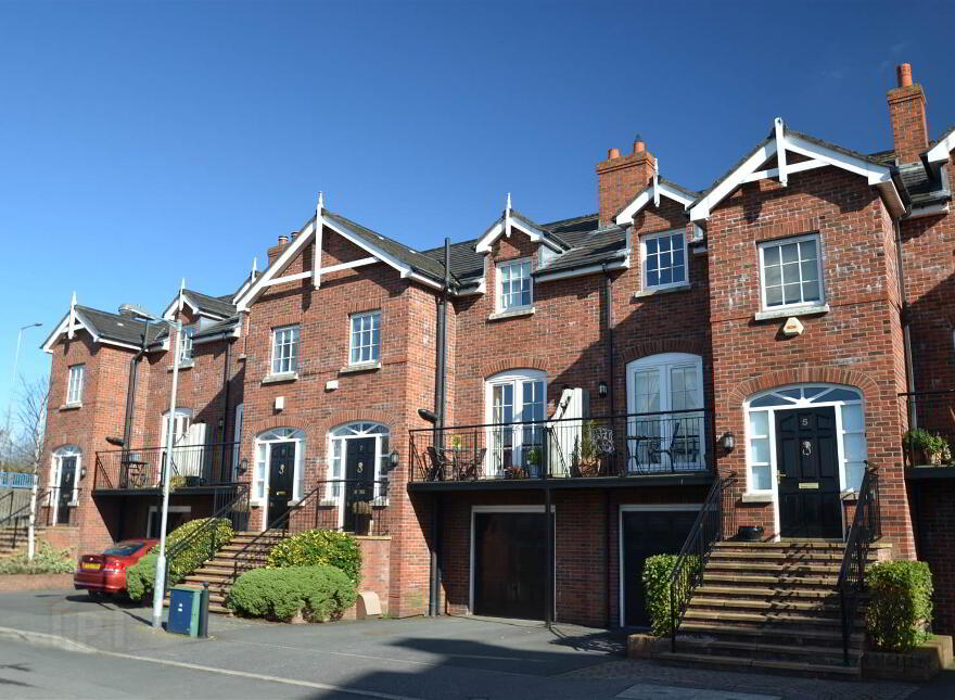 7 Priory Park, Off Bangor Road, Holywood, BT18 0LG