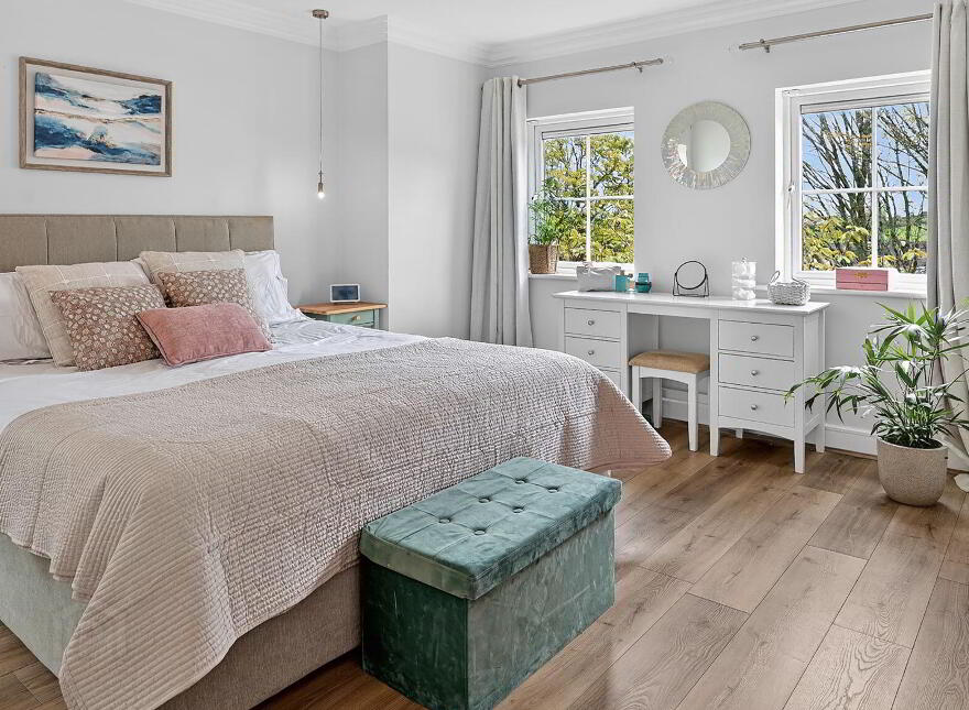 5 Drakes Point, Crosshaven, Myrtleville, P43W598