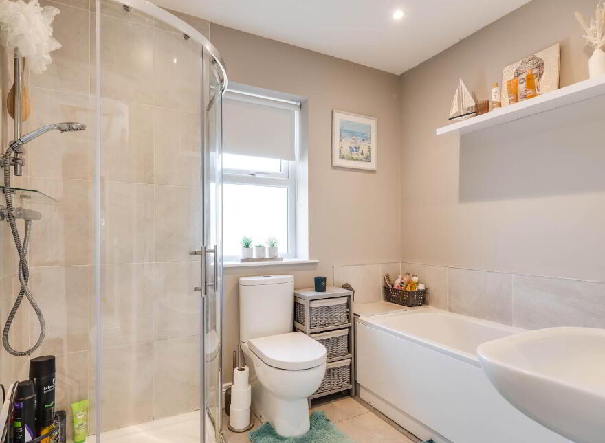 5 Beechwood, Lisnaskea, Enniskillen, BT92 0LQ